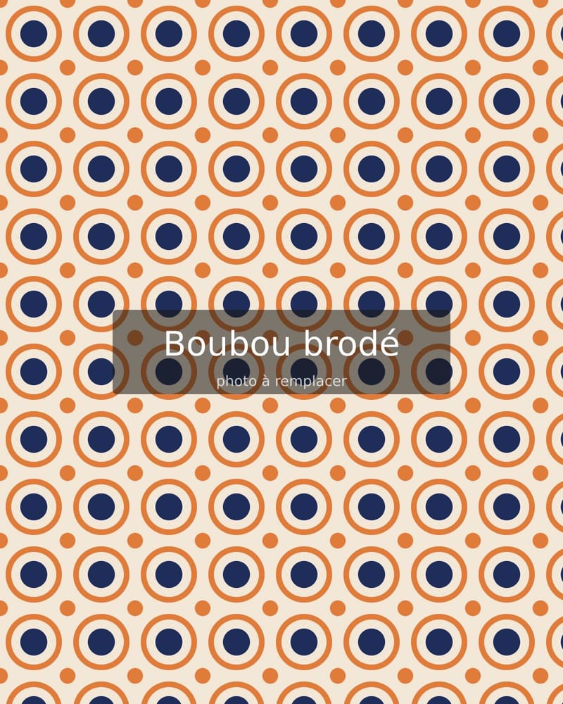 Boubou brodé porté lors d'une cérémonie
